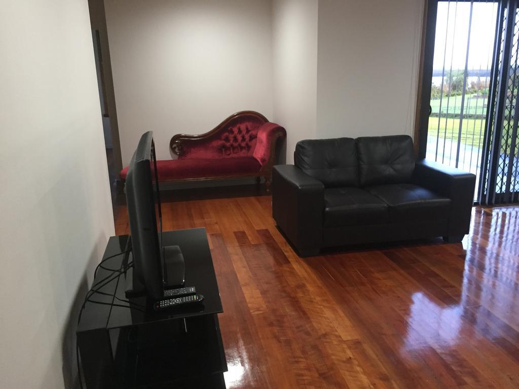 Glenaire Apartments At Frazer St Strahan Luaran gambar